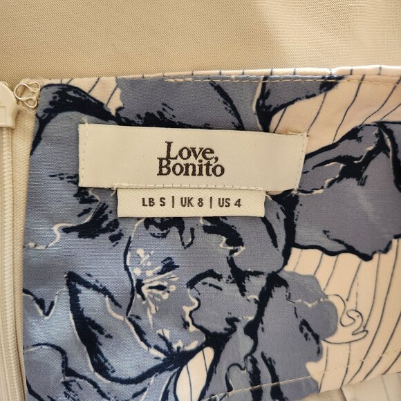 Love, Bonito Atasha Front Wrap Skirt in Prosperous Blooms - Picture 2 of 7